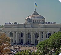 Пасажирський вокзал Одеса-Головна щодня обслуговує понад 14 тисяч пасажирів