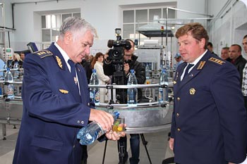 Виробнича потужність лінії з розливу питної води для працівників Одеської залізниці зросла у вісім разів