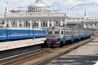 Одеська залізниця зазнала понад 232 млн грн збитків від приміських перевезень