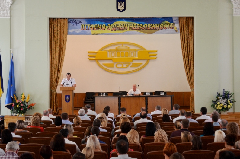 В.о. директора регіональної філії привітав колектив Одеської магістралі з державними святами - 0