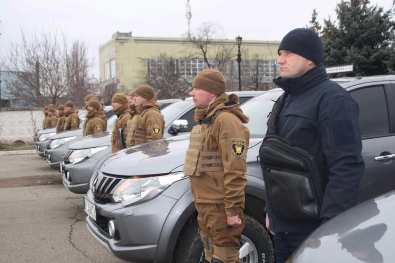 На Одеській магістралі презентували спецпідрозділ воєнізованої охорони, оснащений сучасною екіпіровкою та спецтехнікою