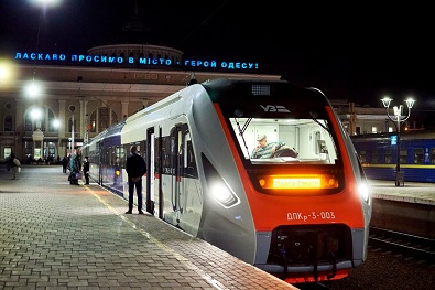 Поїздами приміського сполучення Одеської залізниці перевезено майже 7 млн пасажирів